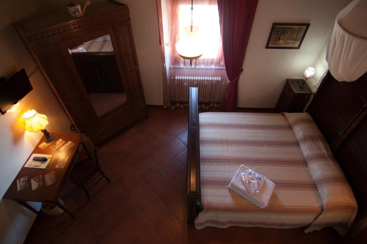 Arpaderba B&B Ліворно Екстер'єр фото