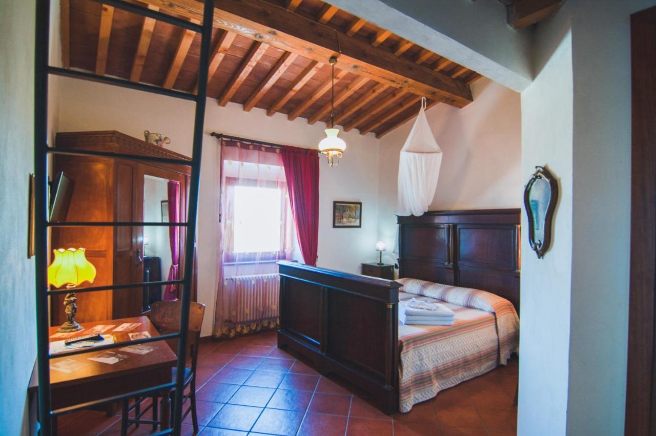 Arpaderba B&B Ліворно Екстер'єр фото
