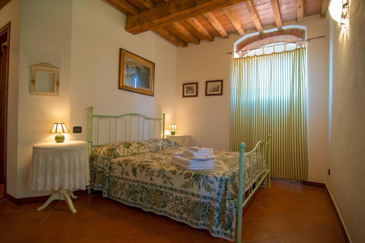 Arpaderba B&B Ліворно Екстер'єр фото