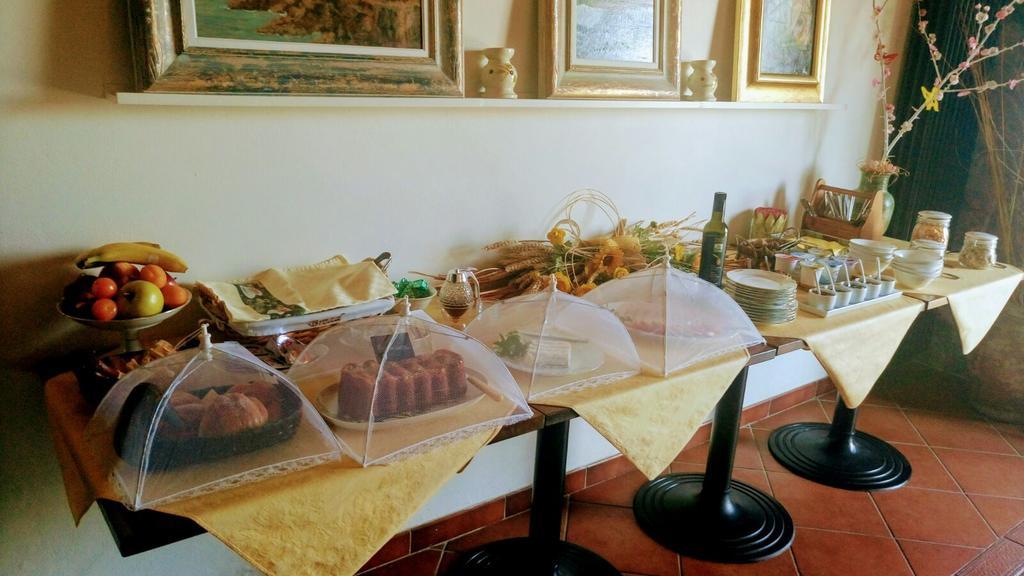 Arpaderba B&B Ліворно Екстер'єр фото